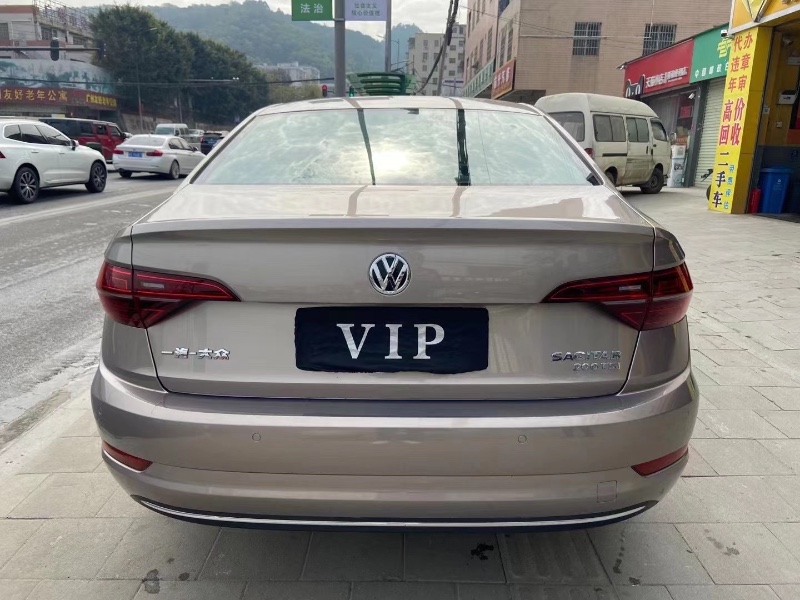 广州20年大众速腾4