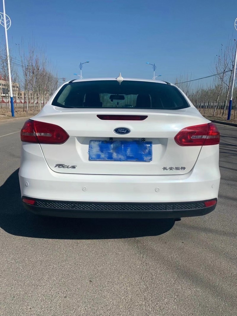 淄博16年福特福克斯2
