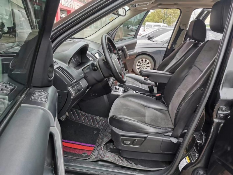 徐州10年路虎神行者3