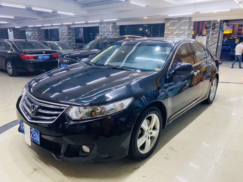 东莞12年本田思铂睿5