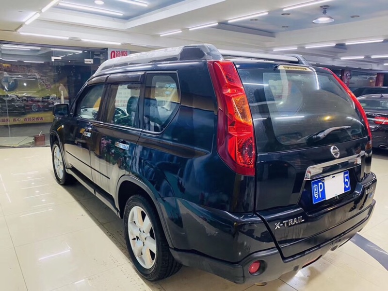 东莞11年日产奇骏2