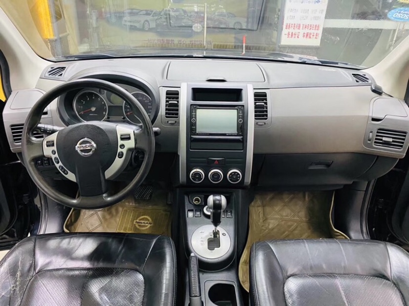 东莞11年日产奇骏1