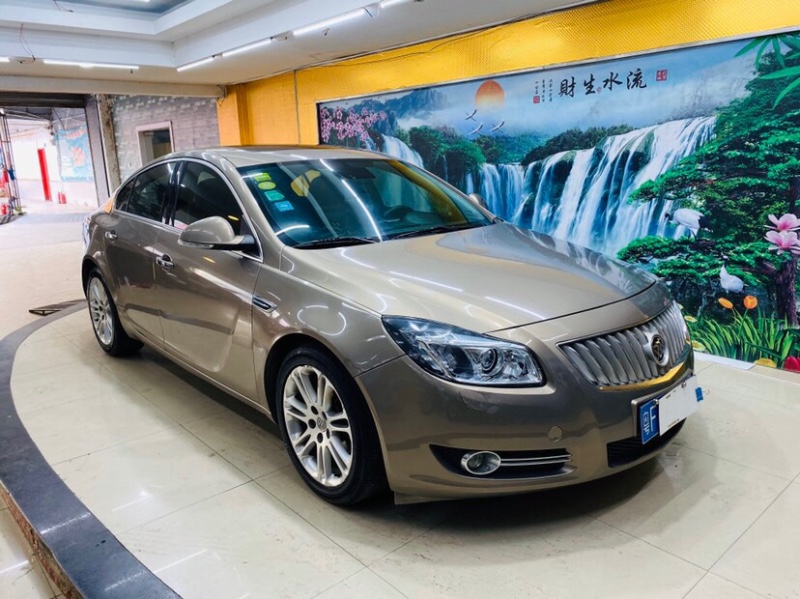 东莞12年别克君威5