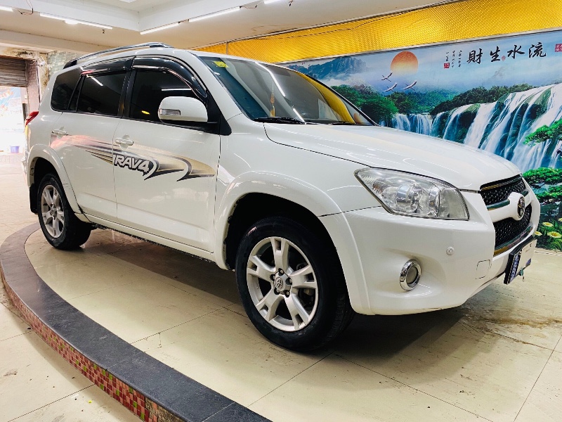 东莞12年丰田RAV4荣放5