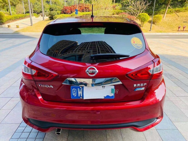 东莞18年日产骐达2