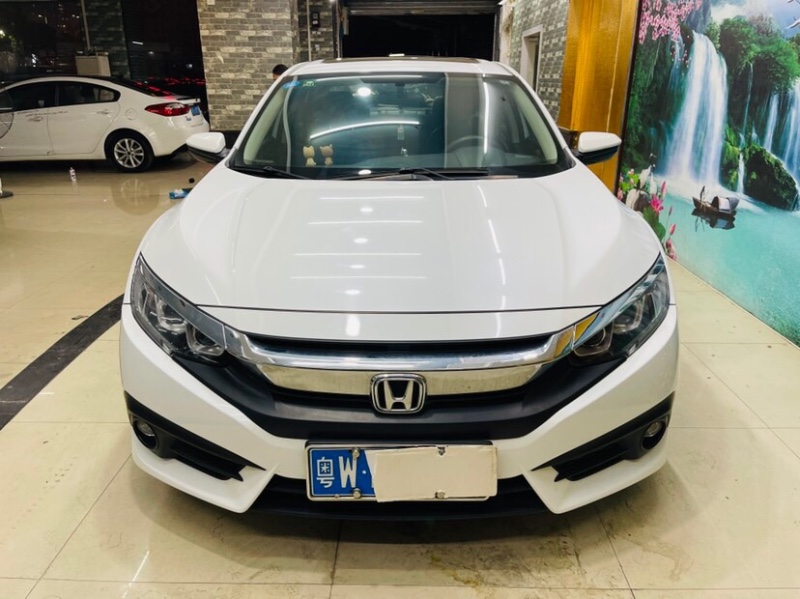 东莞17年本田思域6