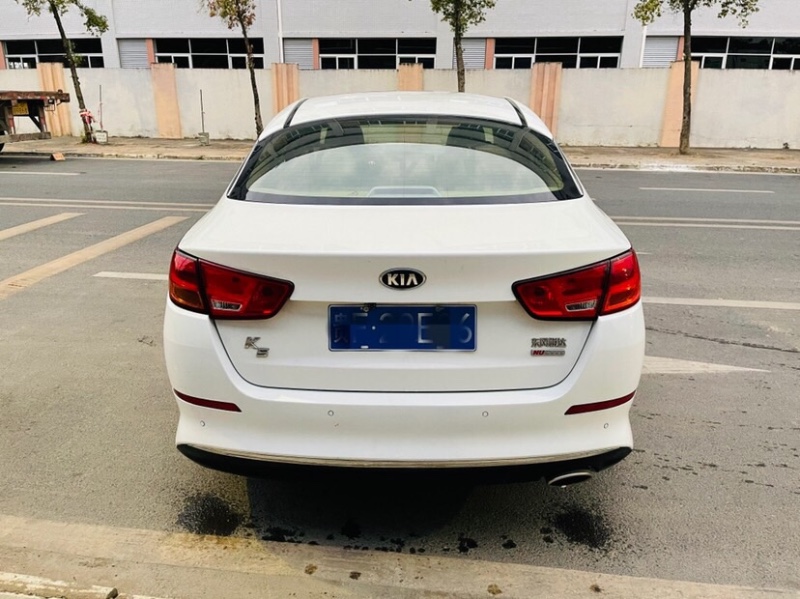 东莞16年起亚K56