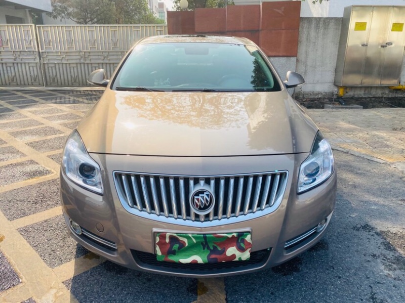 东莞13年别克君威7