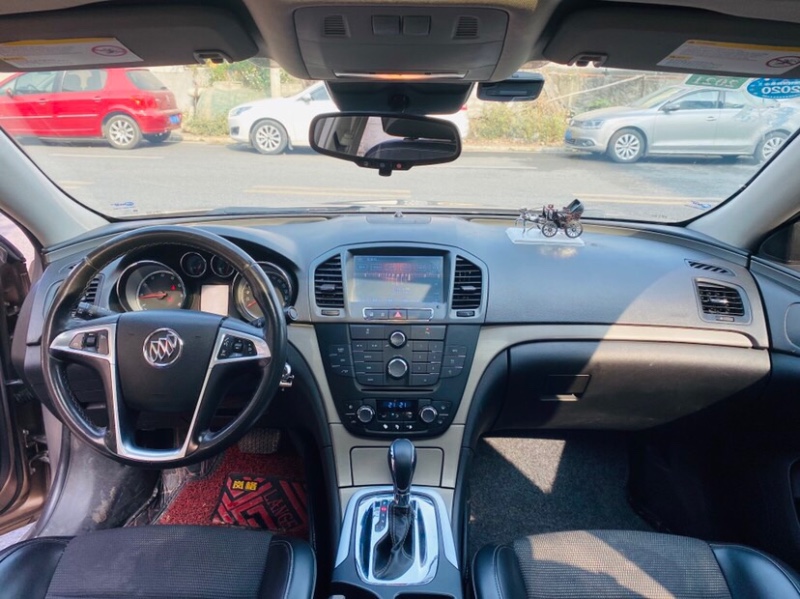 东莞13年别克君威1