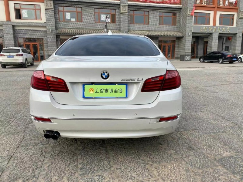 枣庄16年宝马5系9