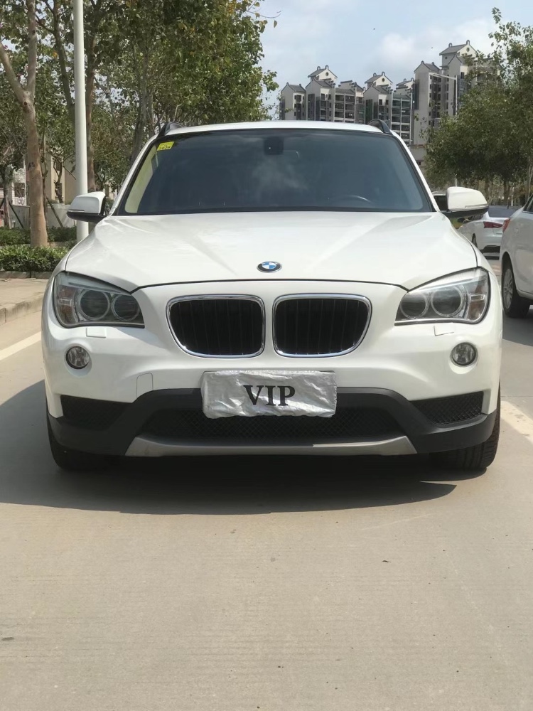 中山13年宝马X11