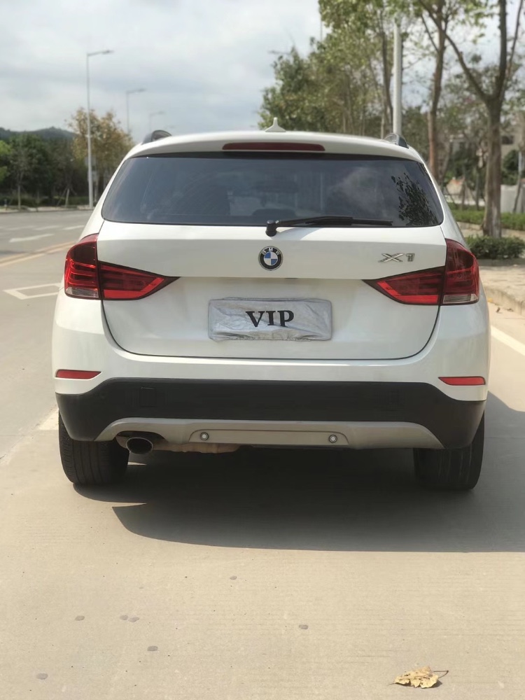 中山13年宝马X14