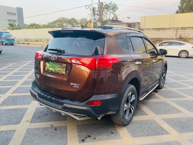 东莞14年丰田RAV4荣放2