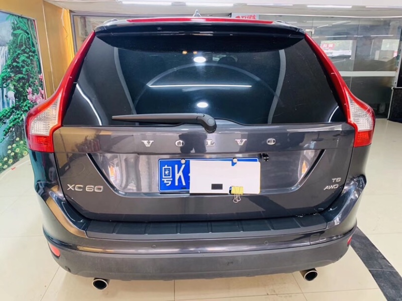 东莞10年沃尔沃XC602