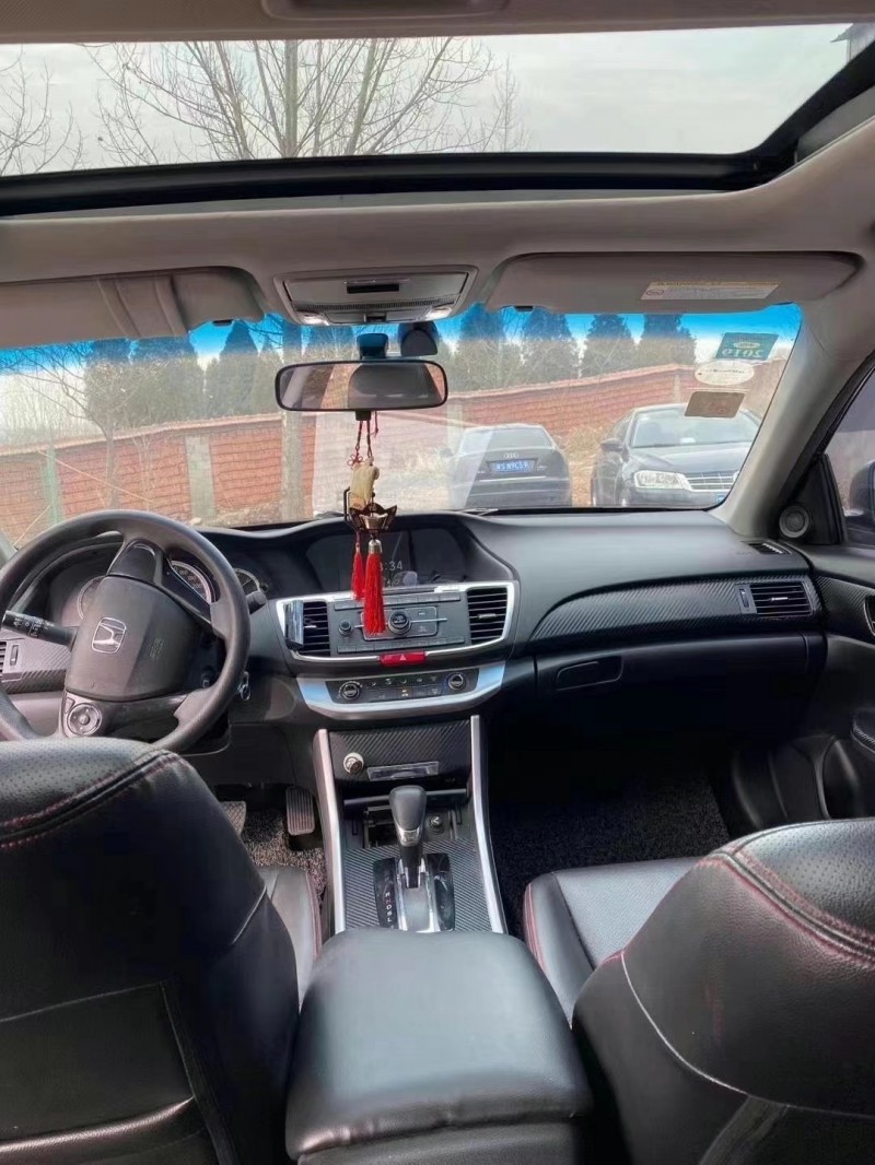 徐州15年本田雅阁6