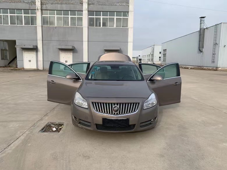 徐州12年别克君威1