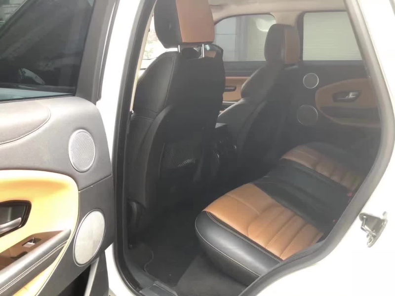 江门17年路虎极光4