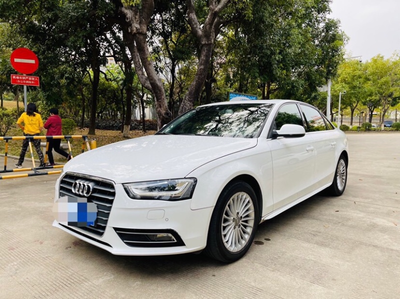 东莞16年奥迪A4L5