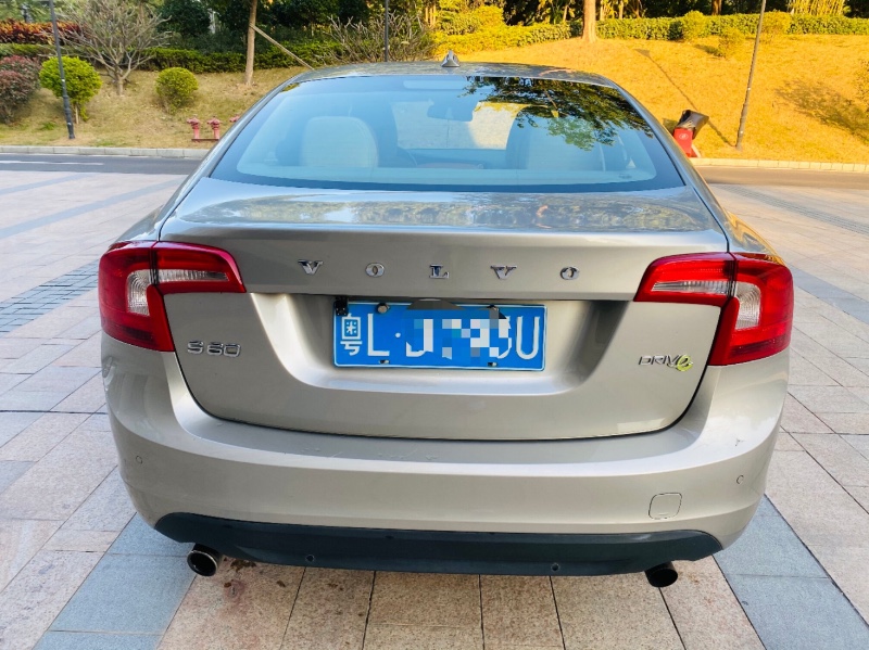 东莞11年沃尔沃S60L3