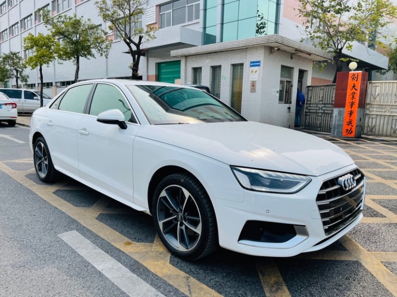 东莞21年奥迪A4L3