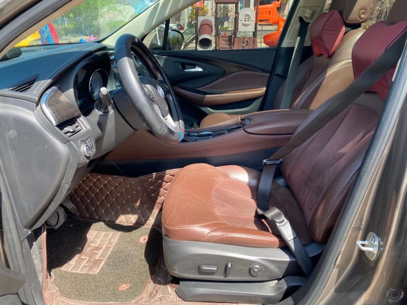 青岛16年别克昂科威6