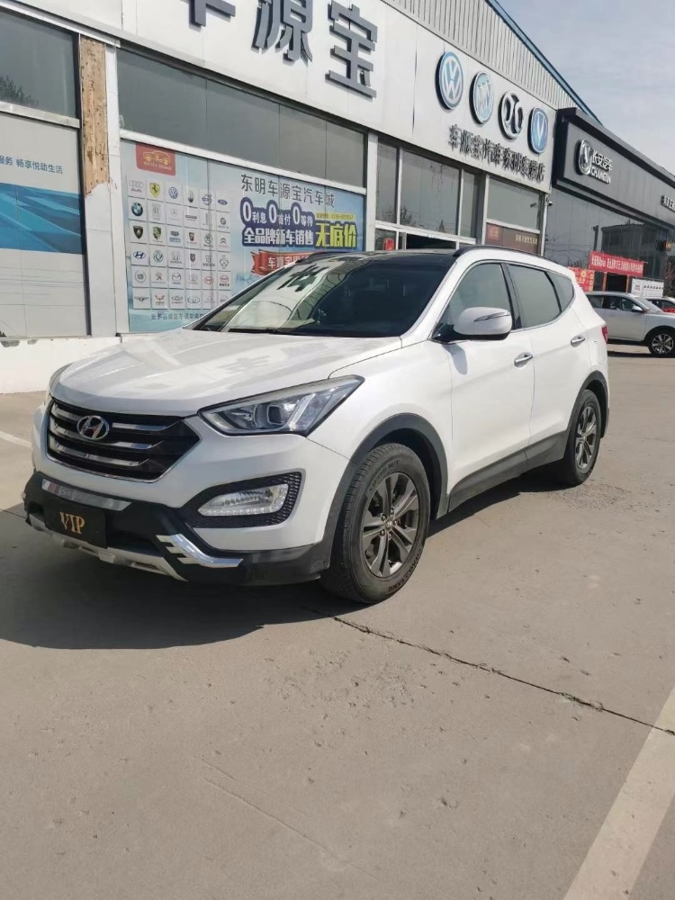 济宁14年现代新胜达2