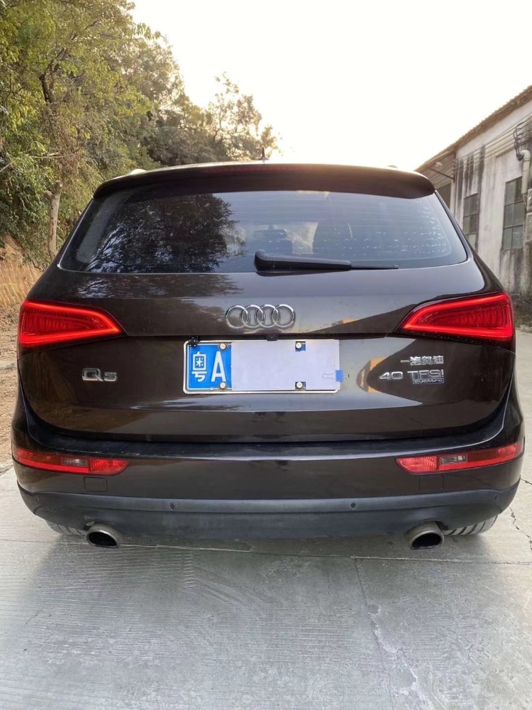 江门15年奥迪Q56