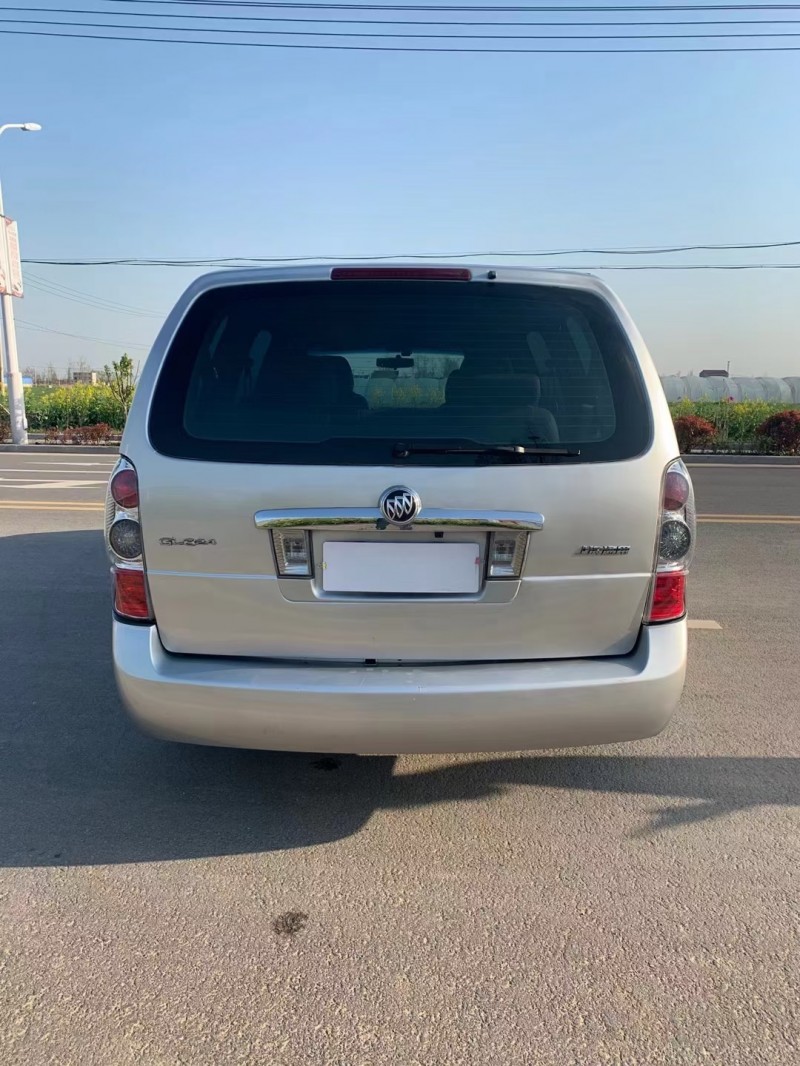 徐州15年别克陆尊6