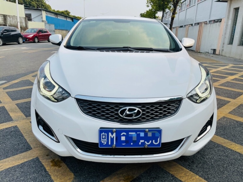 东莞16年现代朗动7