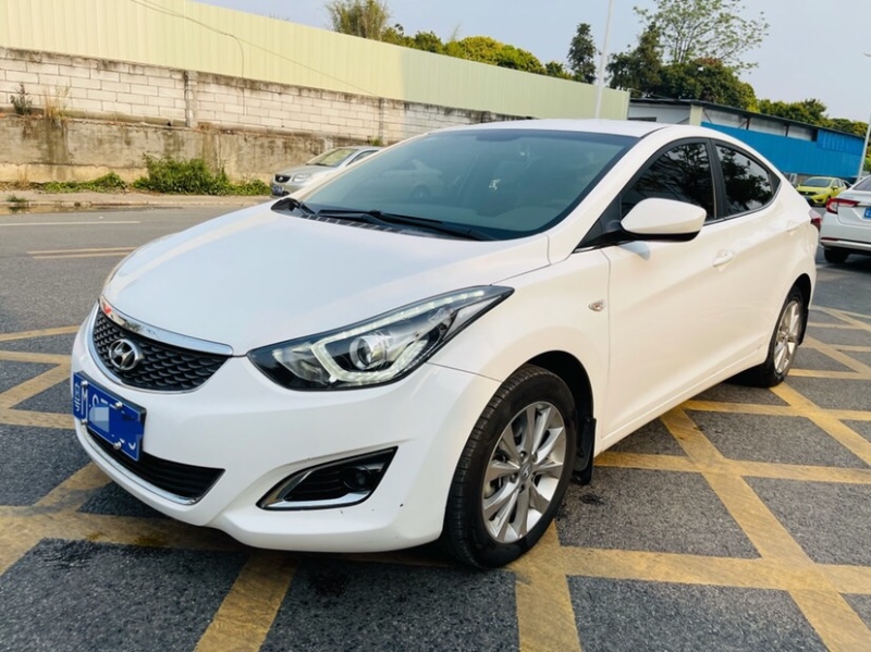 东莞16年现代朗动5