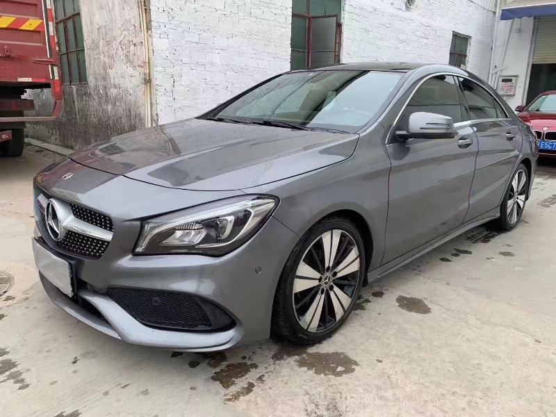 广州18年奔驰CLA3