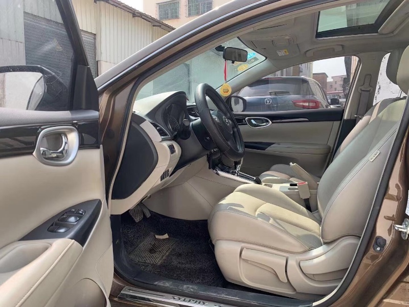 广州16年日产轩逸4