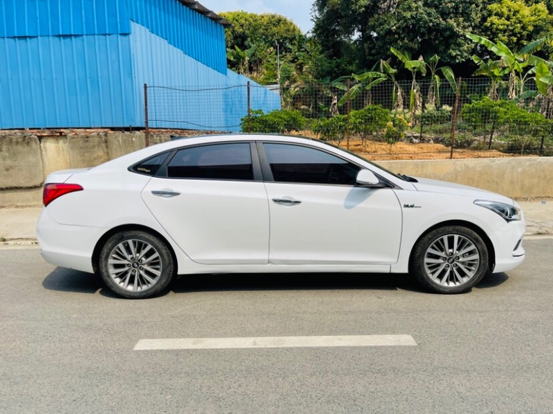 东莞18年现代名图3