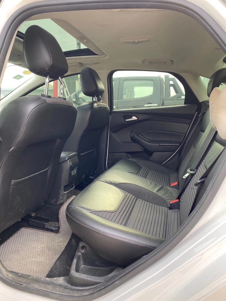 广州16年福特福克斯5