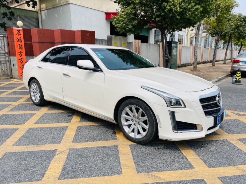 东莞15年凯迪拉克CTS6