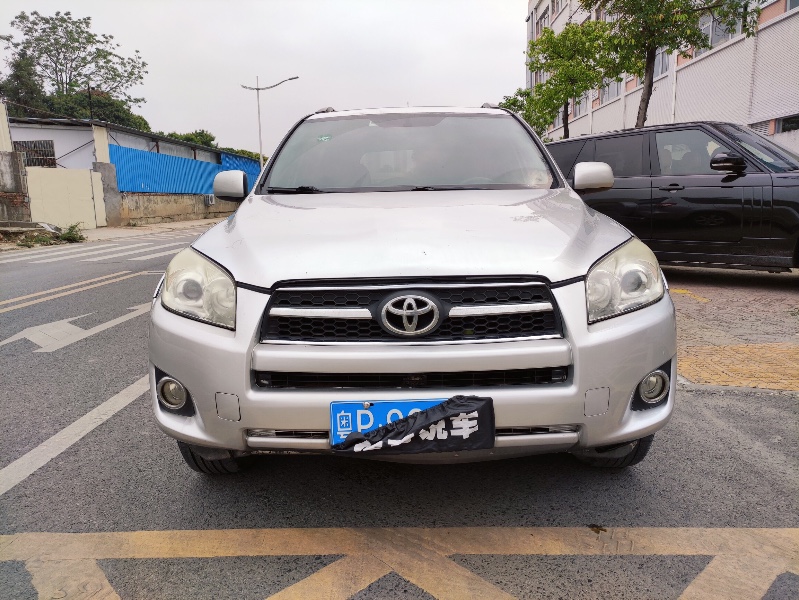 东莞10年丰田RAV4荣放7