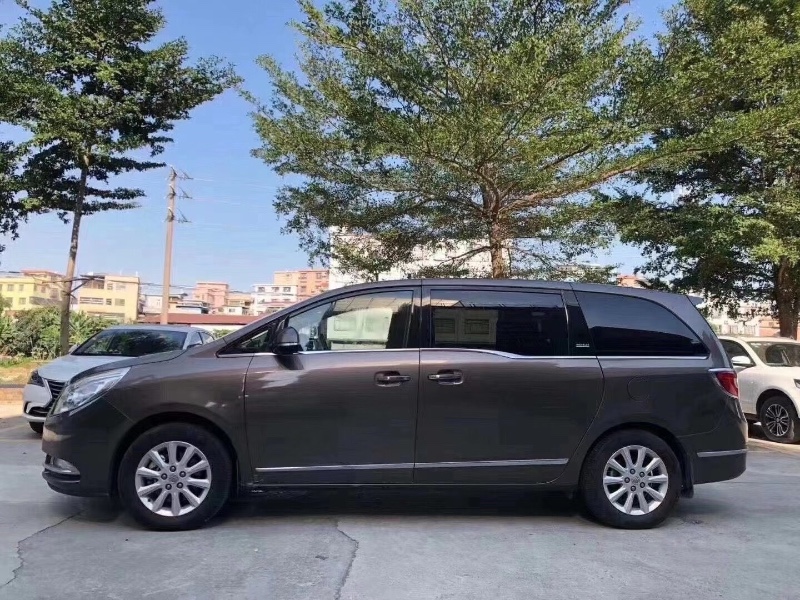 东莞11年别克GL82