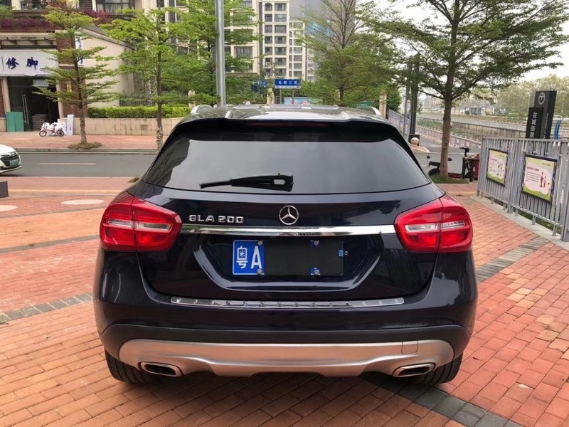 广州16年奔驰CLA5
