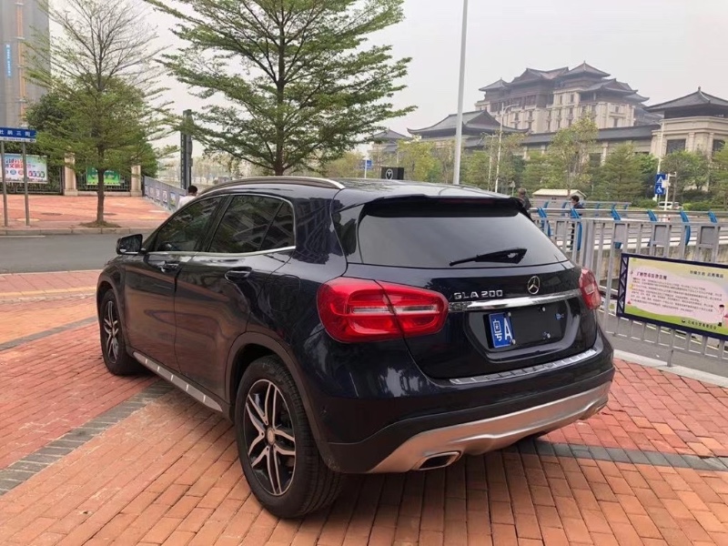 广州16年奔驰CLA6