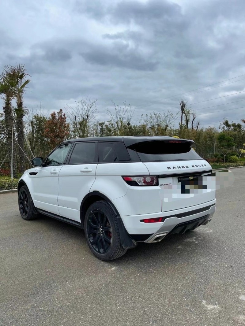 枣庄13年路虎极光9