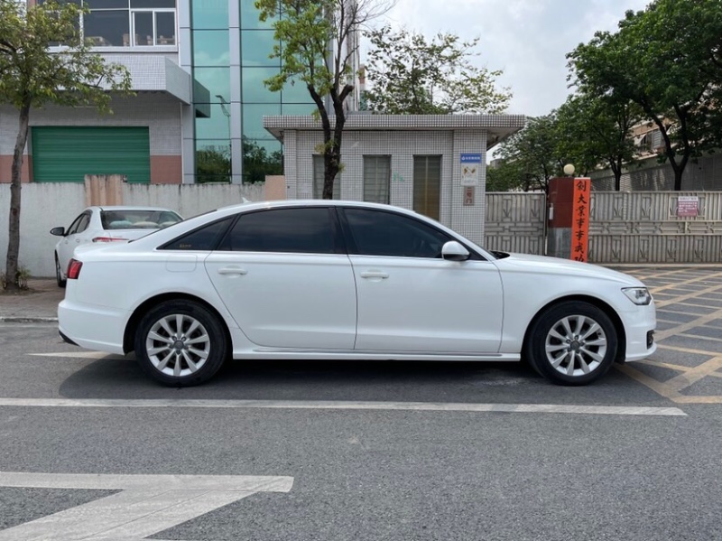 东莞17年奥迪A6L3
