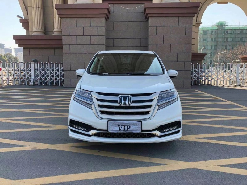 徐州20年本田艾力绅8