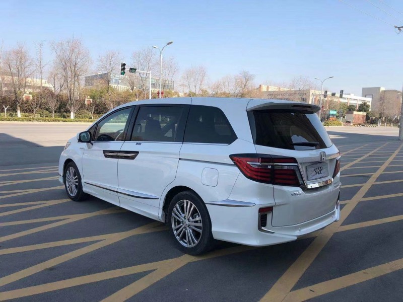 徐州20年本田艾力绅5