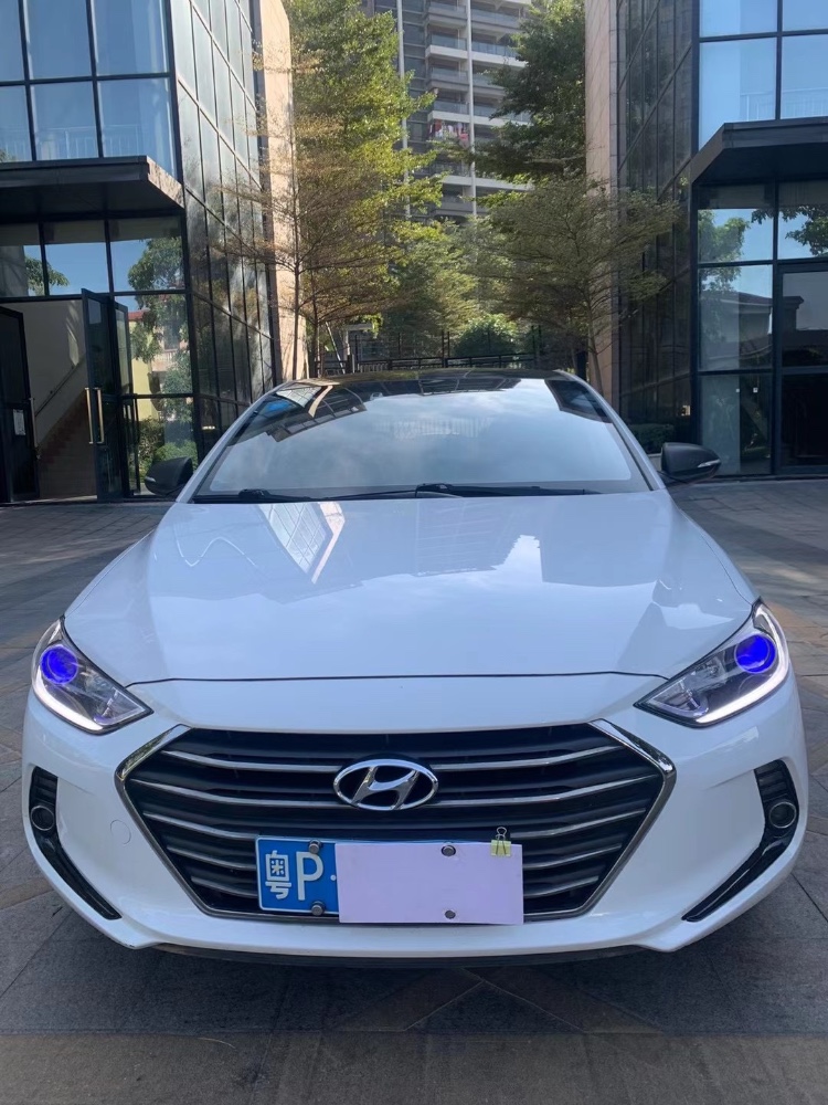 中山17年现代领动1