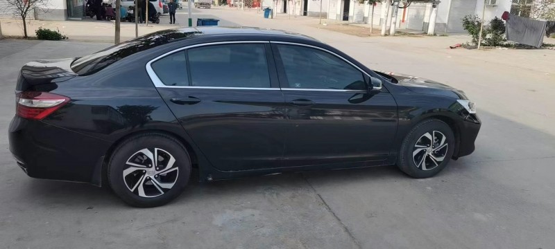 淄博17年本田雅阁2