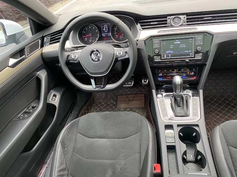 中山20年大众CC6