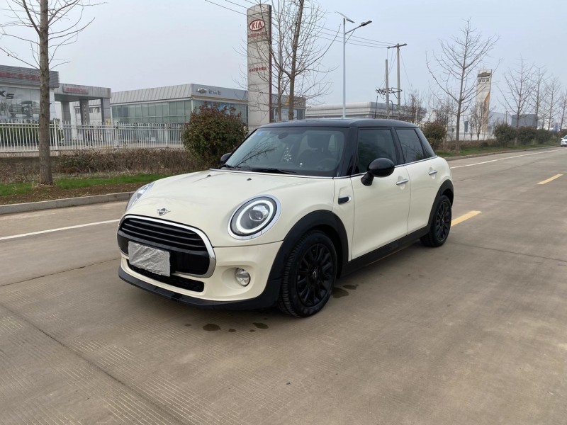 徐州18年寶馬MINI5