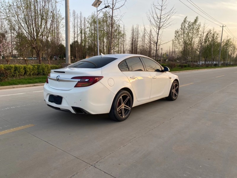 徐州14年别克君威4