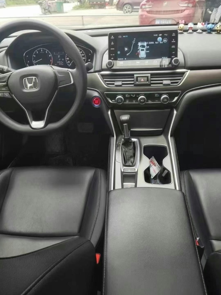 邵阳19年本田雅阁5