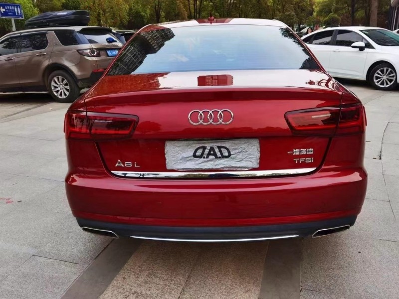 武汉18年奥迪A6L8